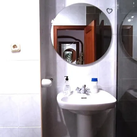 Estudio En El Casco Historico & Parking *
