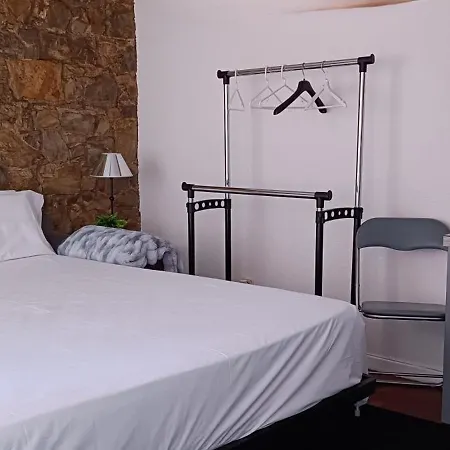 Estudio En El Casco Historico & Parking Apartmán *